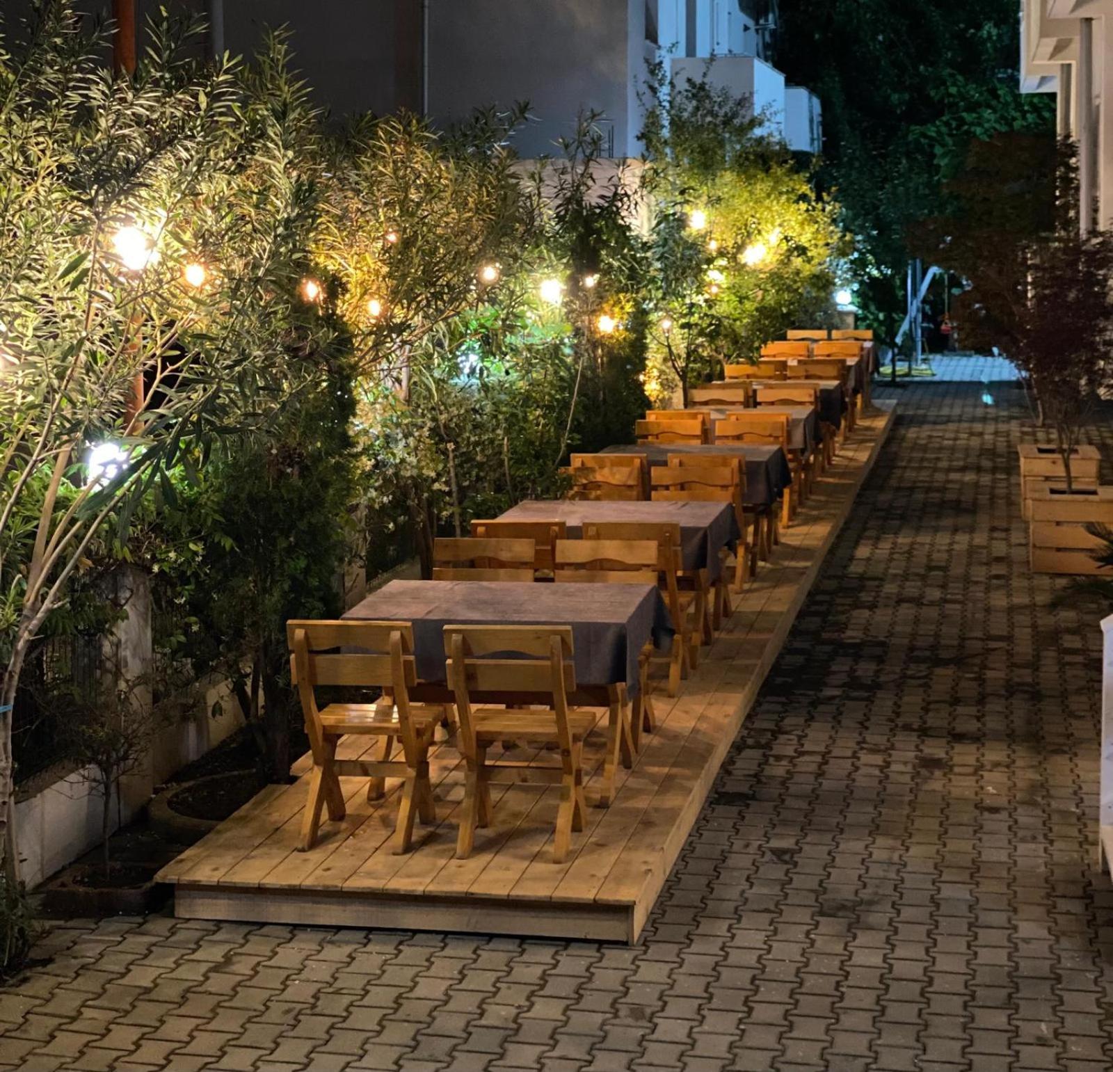 Hotel Comfort Шенгін Екстер'єр фото